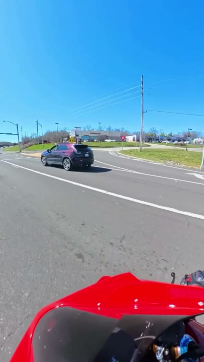 Frame at 3 seconds: The view shifts toward the nearby SUV; text labels the moment '*girls trying to get my attention*'.