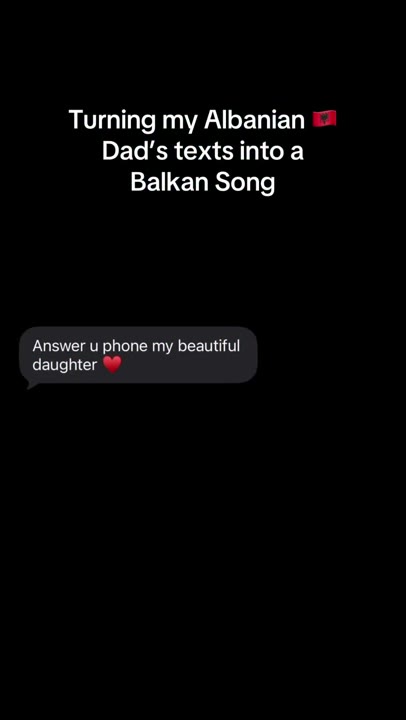 Frame at 3 seconds: Message bubbles introduce affectionate requests to answer the phone and call after waking up.